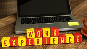Comment décrire ses expériences professionnelles dans son CV ?